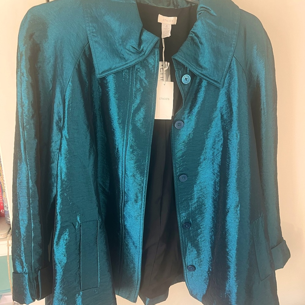 Chicos Teal Shiny 3/4 sleeve swing jacket. S4. Great for Christmas Party. NWT